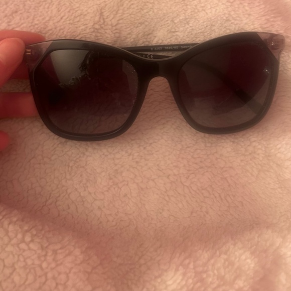 Burberry sunglasses